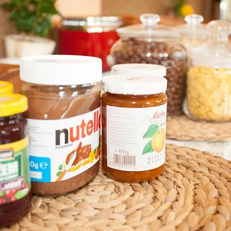 فندق Taxis براتسيلافا